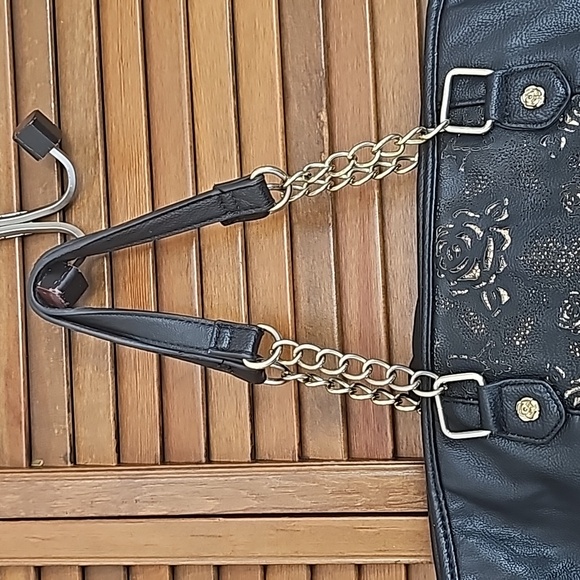 Betsey Johnson vegan leather laser cut purse tote golden tone roses - Picture 6 of 14